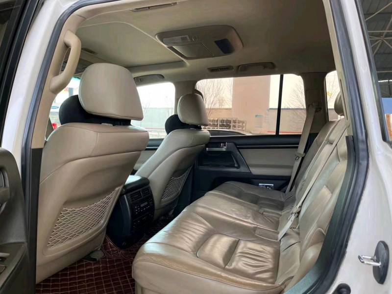 邯郸10年丰田兰德酷路泽8