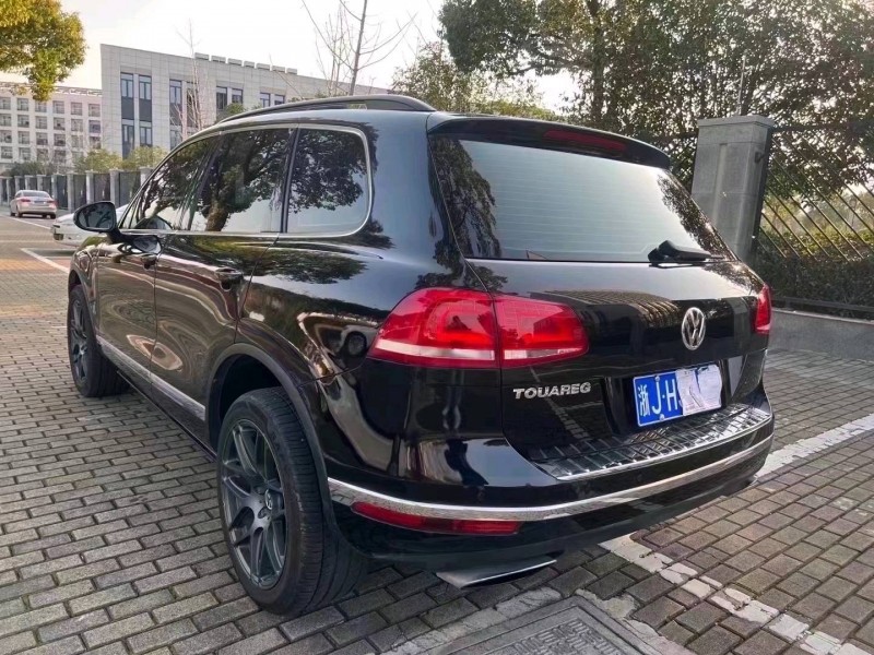 邯郸17年大众途锐7