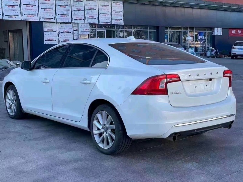 枣庄16年沃尔沃S60L4