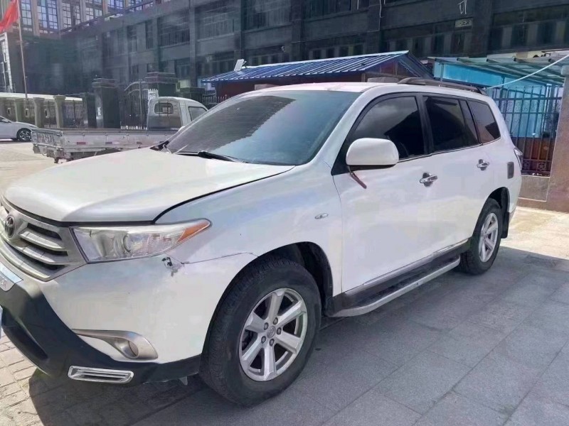 北京13年丰田汉兰达4