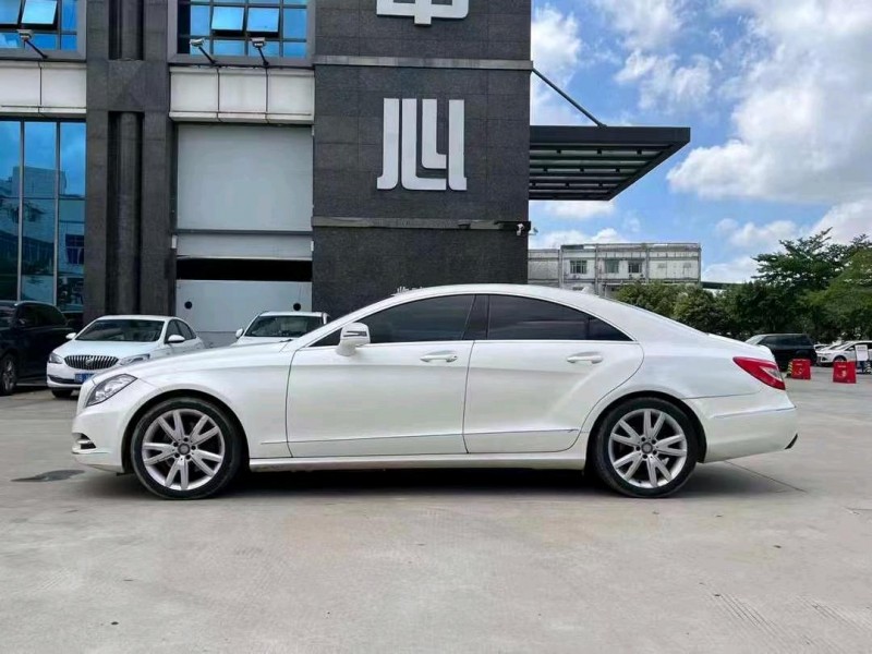 珠海13年奔驰CLS4