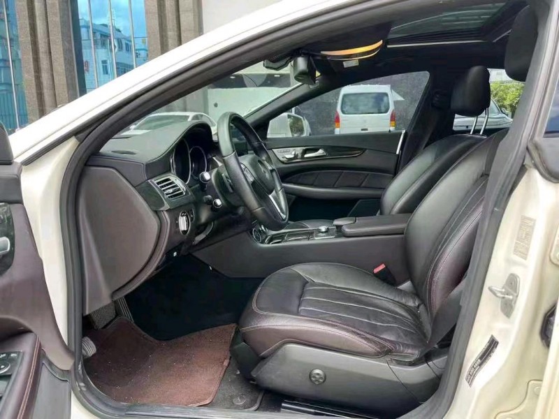 珠海13年奔驰CLS8