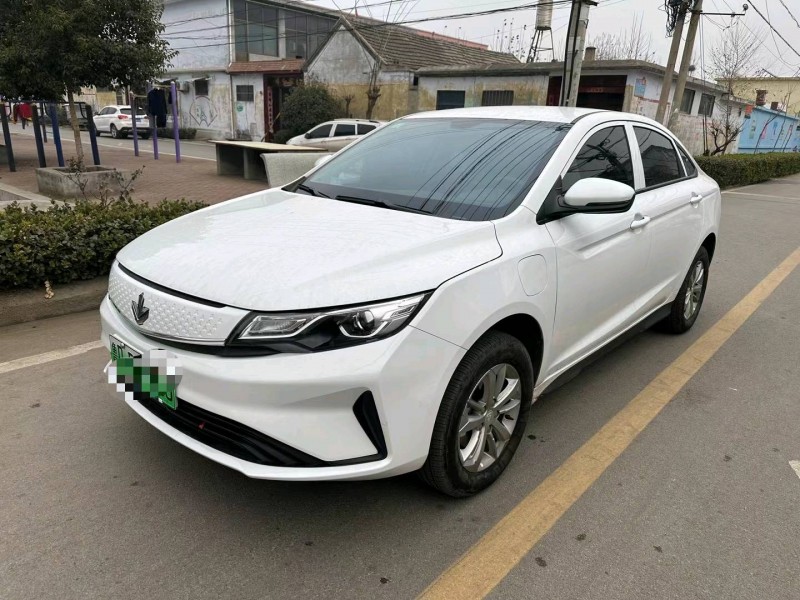 济南22年吉利枫叶1