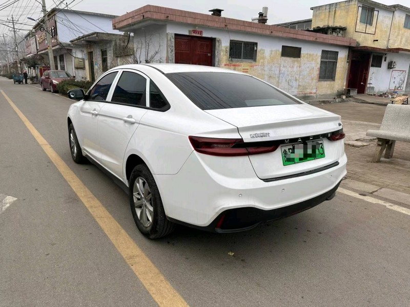 济南22年吉利枫叶2