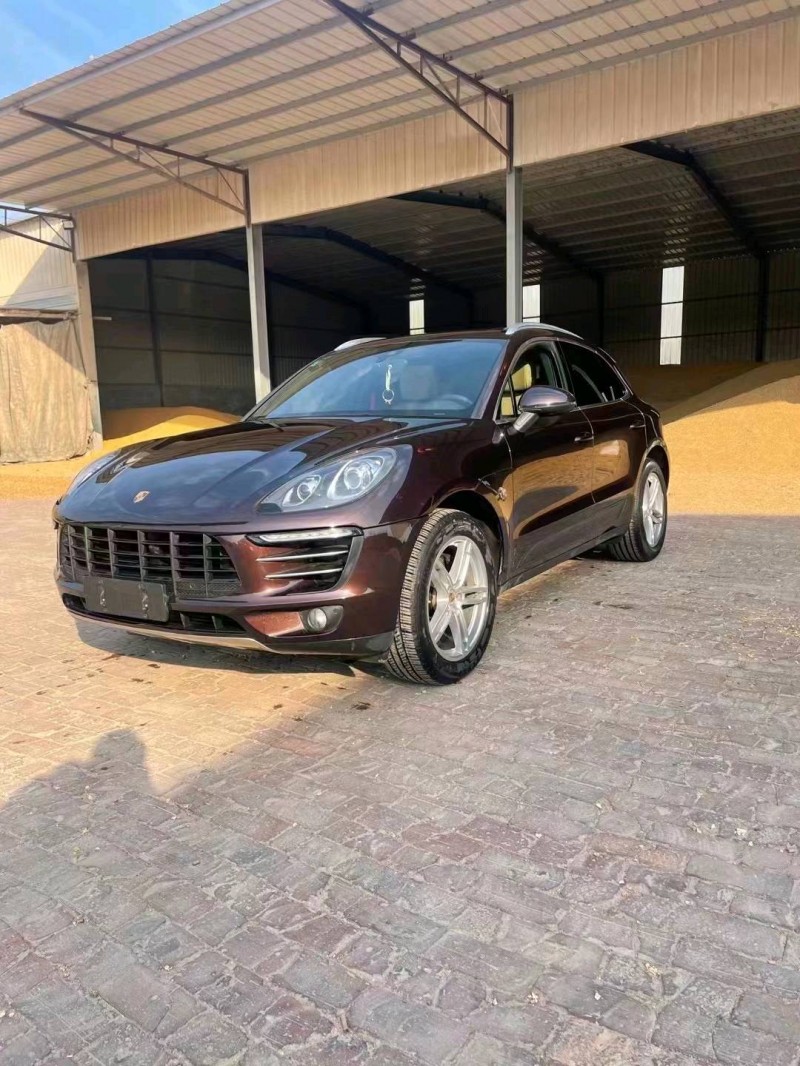 东营16年保时捷Macan6