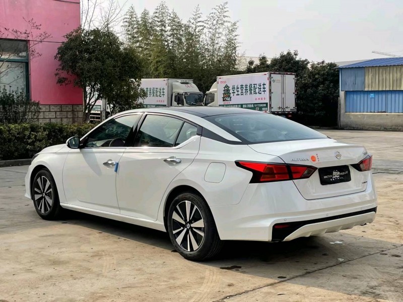 北京22年日产天籁2