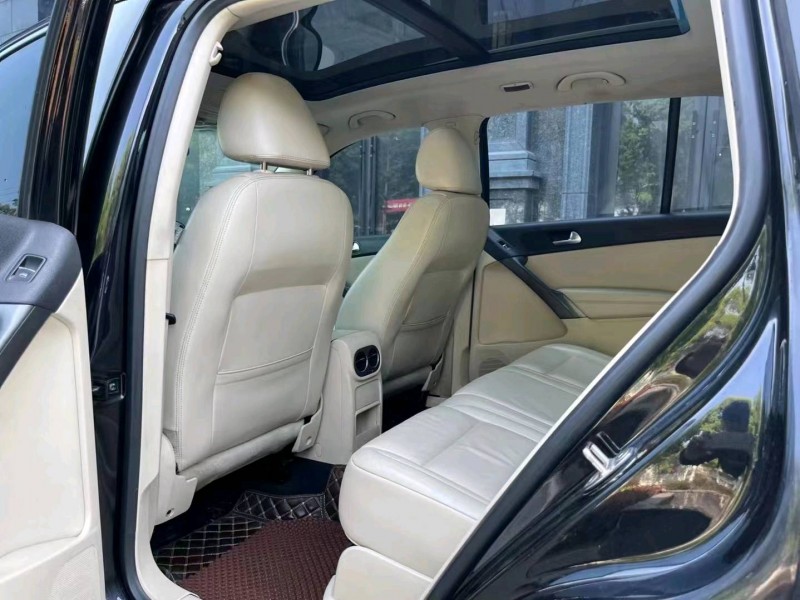 济南13年大众途观7