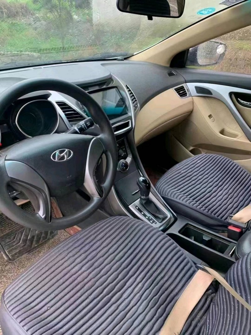 济南14年现代朗动7