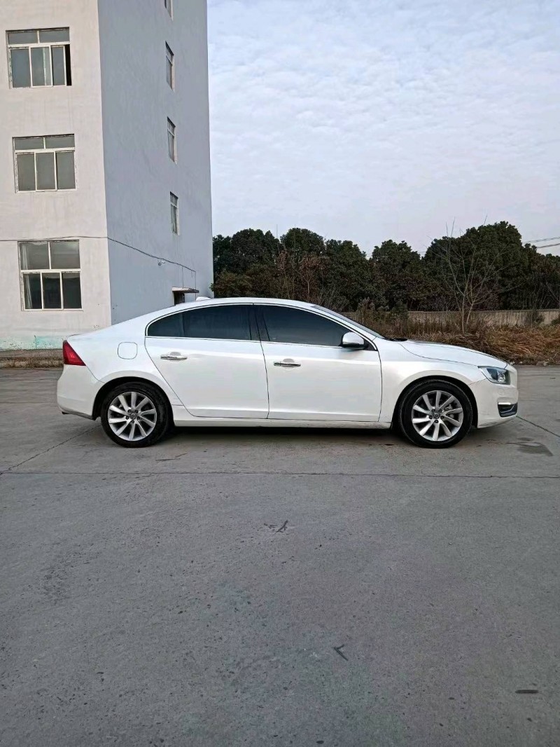 北京15年沃尔沃S60L6