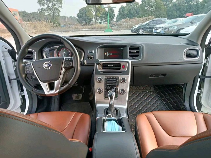 北京15年沃尔沃S60L8