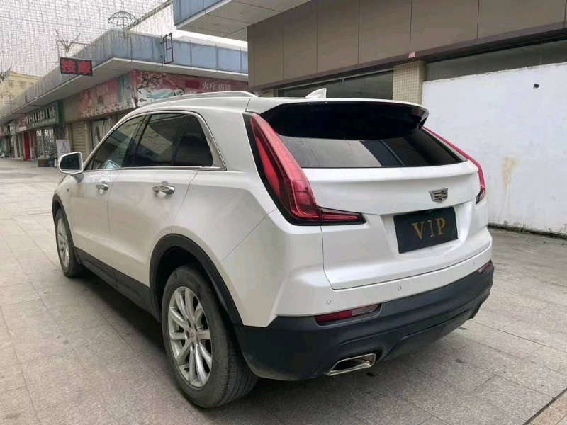 中山20年凯迪拉克XT47