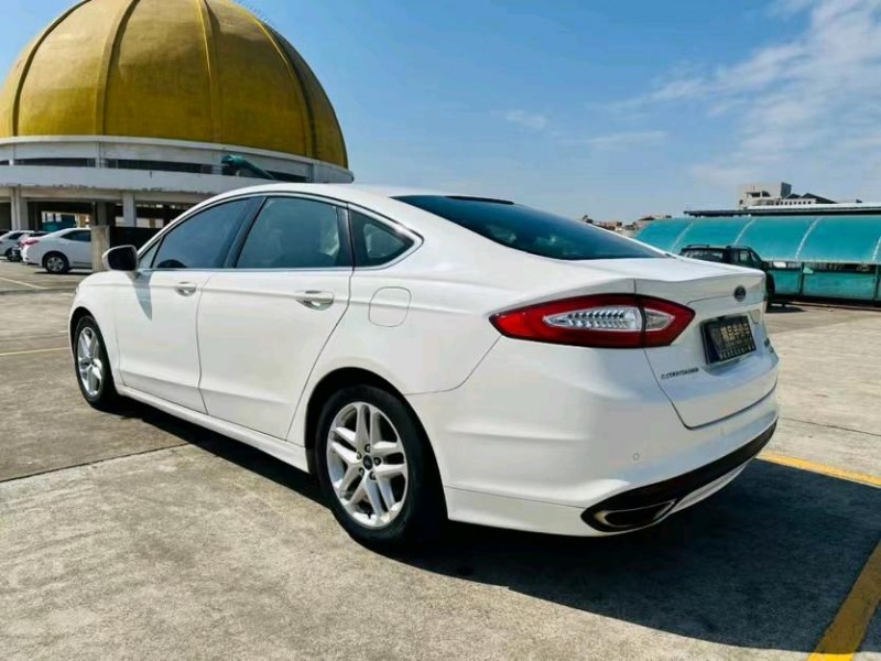 东莞15年福特蒙迪欧8