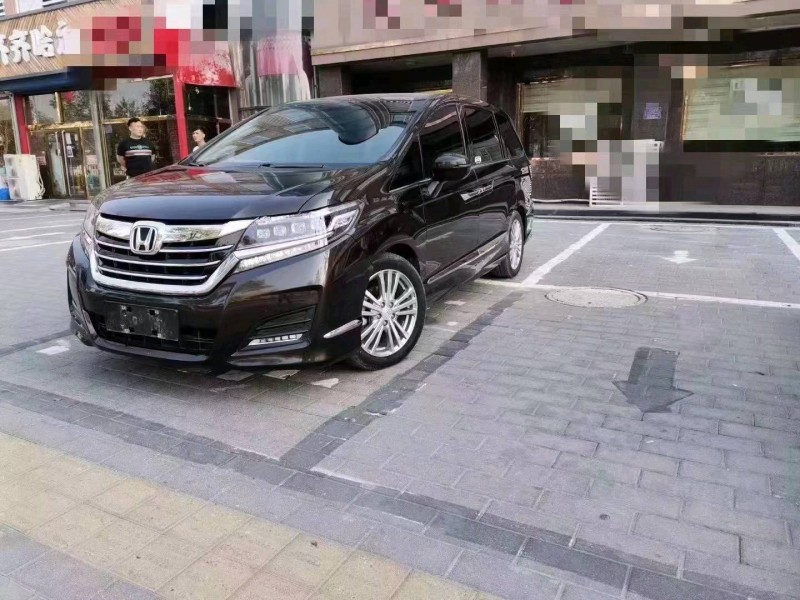 枣庄17年本田艾力绅2