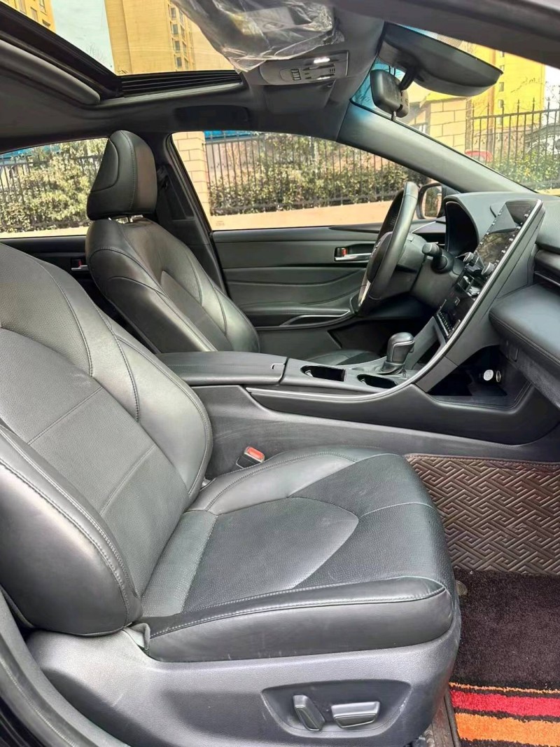 淮南21年丰田亚洲龙5