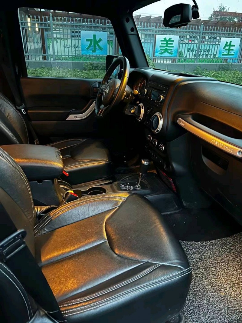 徐州18年Jeep牧马人3