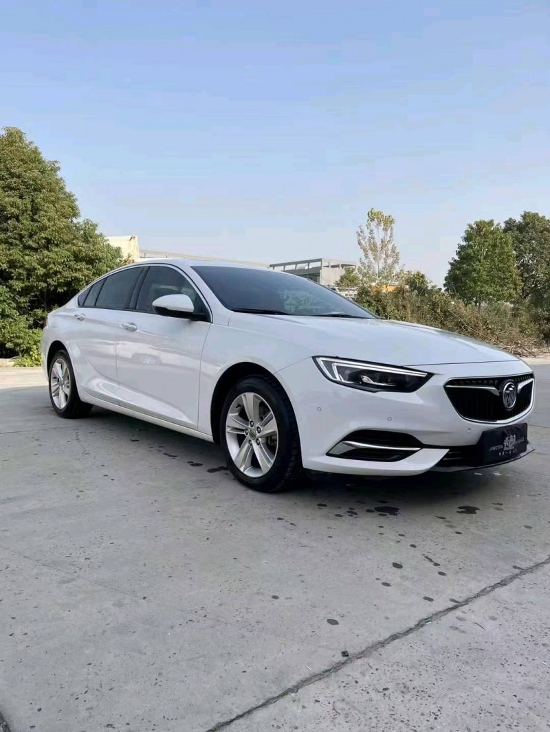 北京18年别克君威3