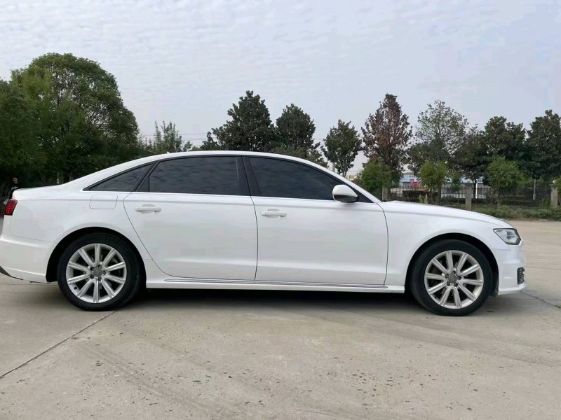 北京16年奥迪A6L4