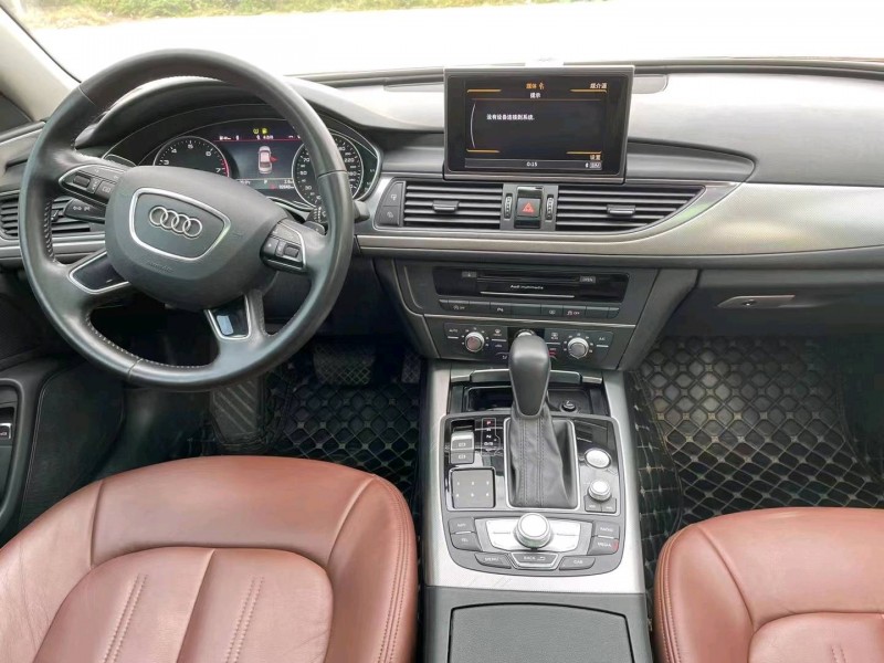 北京16年奥迪A6L8