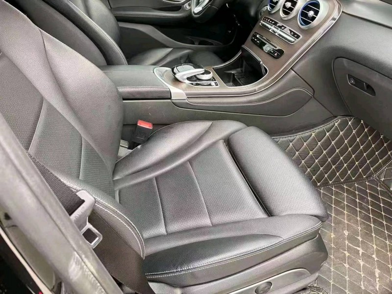 北京17年奔驰GLC8