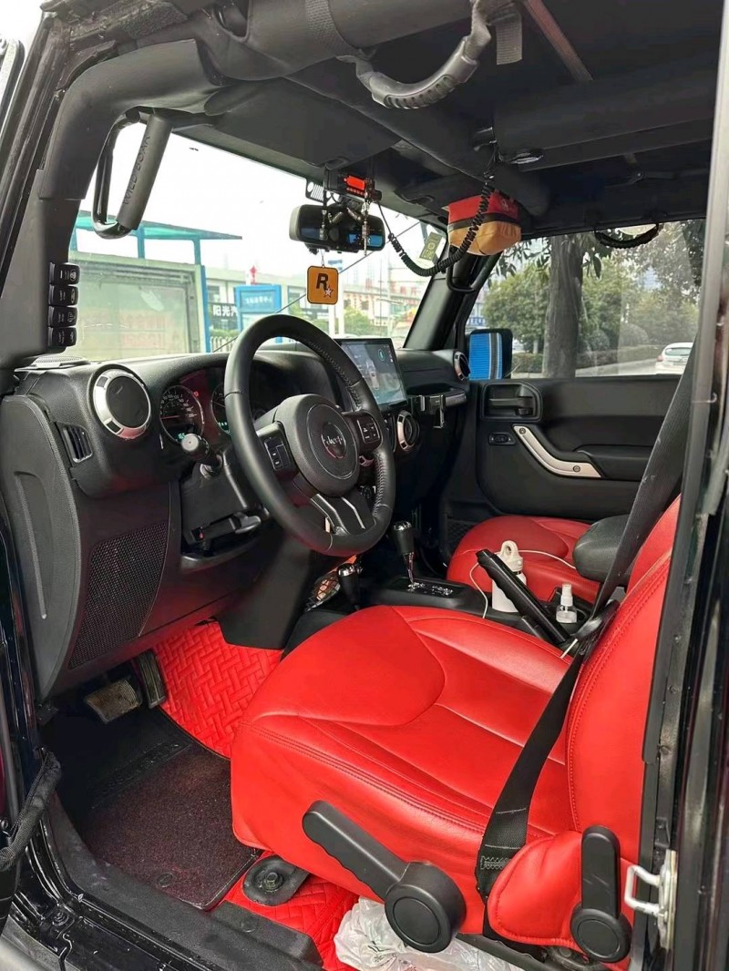 济南17年Jeep牧马人5