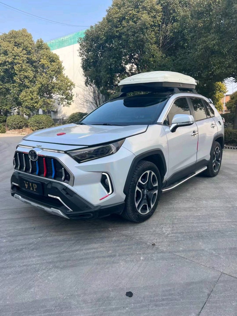 徐州20年丰田RAV42