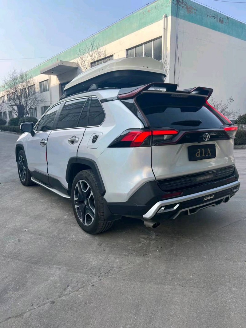 徐州20年丰田RAV48