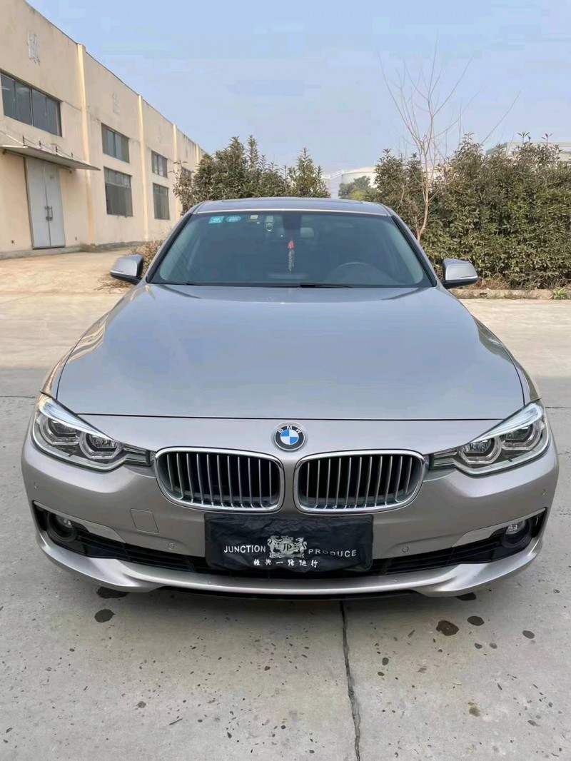 北京18年宝马3系1