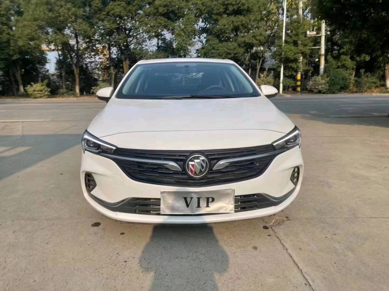 北京22年别克威朗1