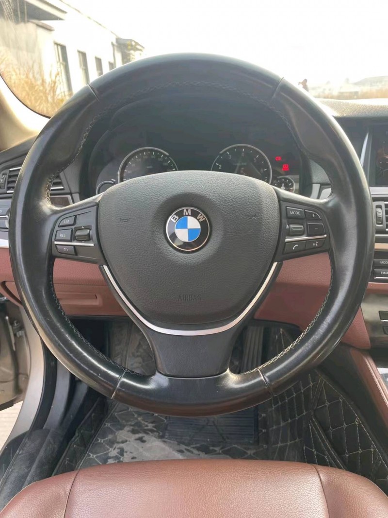 宜昌17年宝马5系8