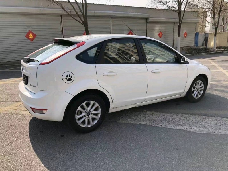 枣庄14年福特福克斯6