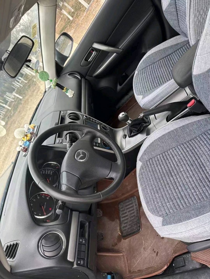 北京16年马自达64