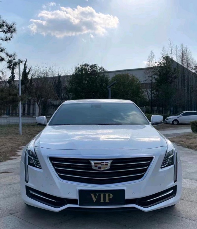 邯郸17年凯迪拉克CT61