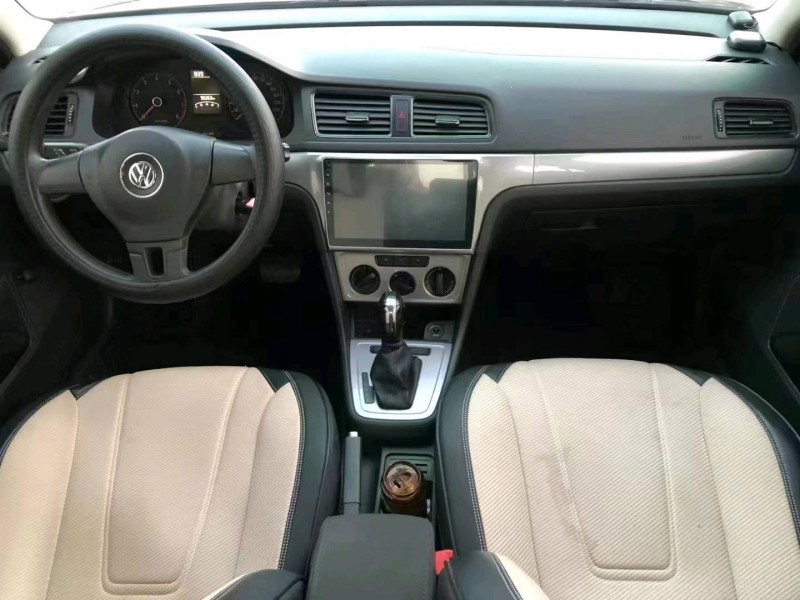 北京17年大众朗逸8