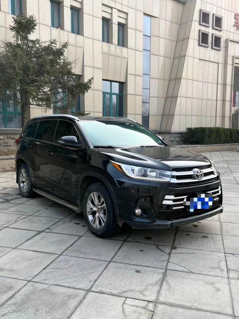 北京18年丰田汉兰达2