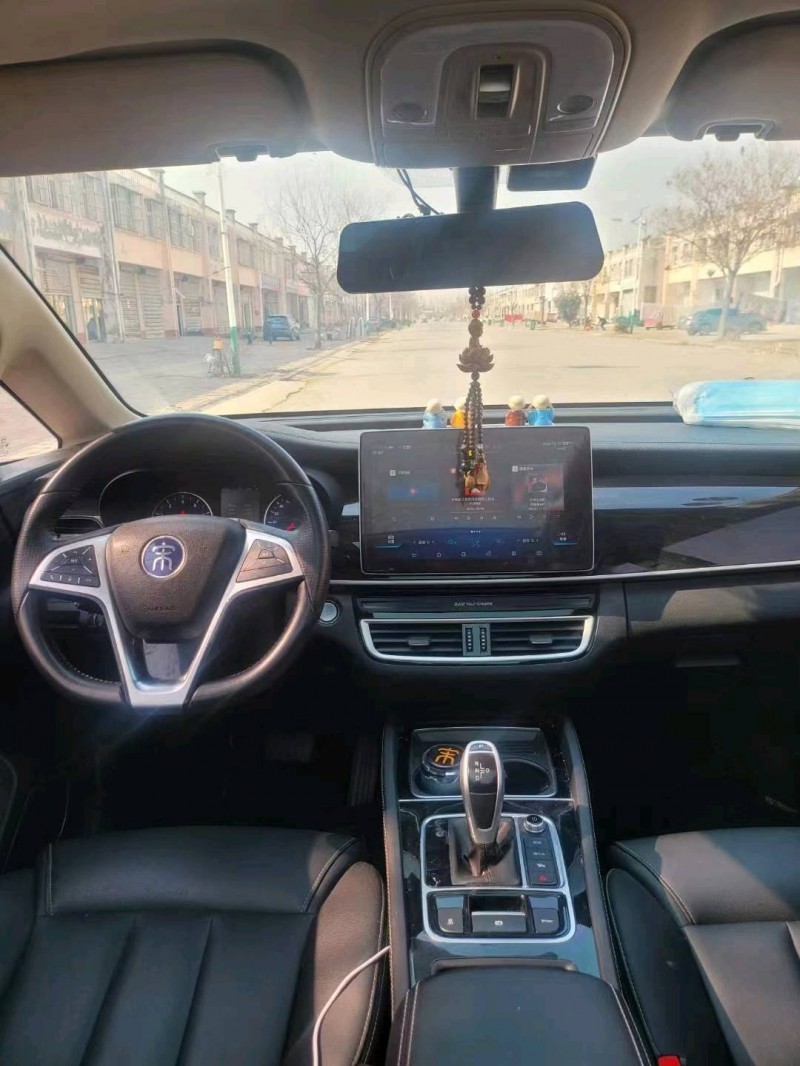 北京19年比亚迪宋MAX8