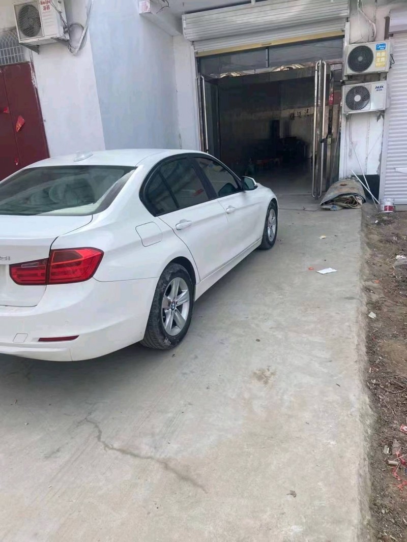 北京13年宝马3系7