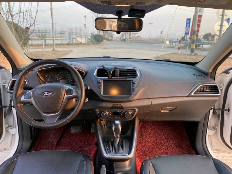 徐州18年福特福睿斯7