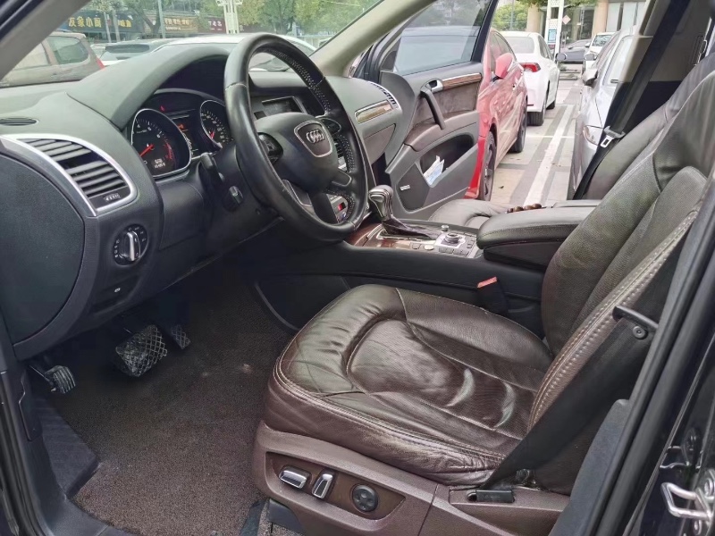 常州13年奥迪Q76