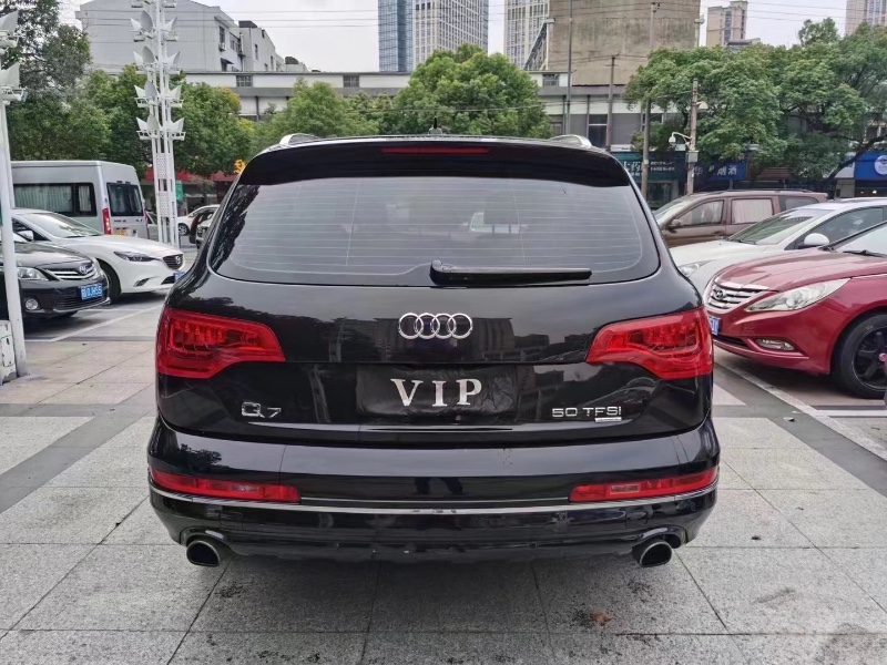常州13年奥迪Q75