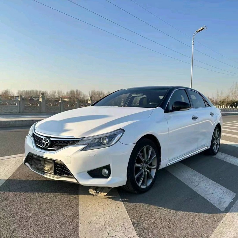 北京15年丰田锐志6