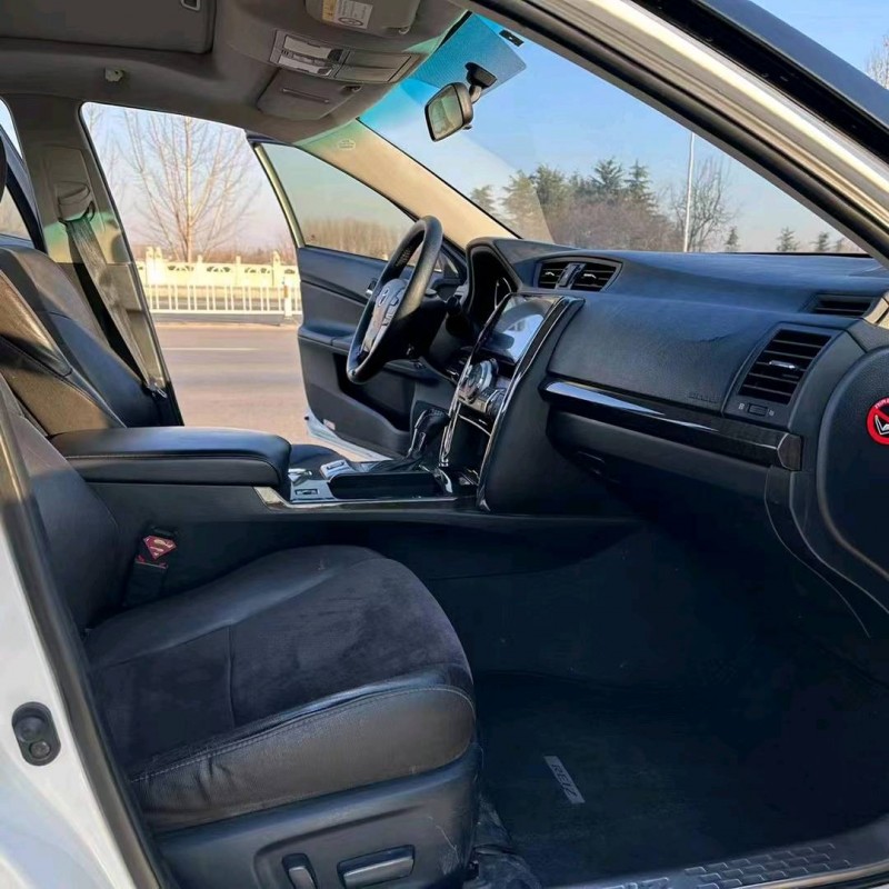 北京15年丰田锐志4