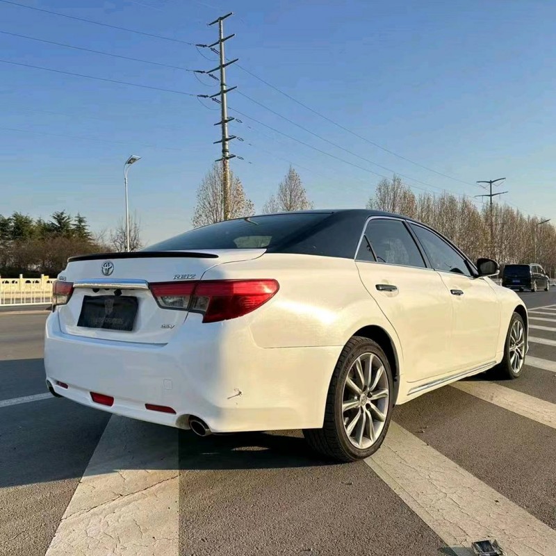 北京15年丰田锐志1