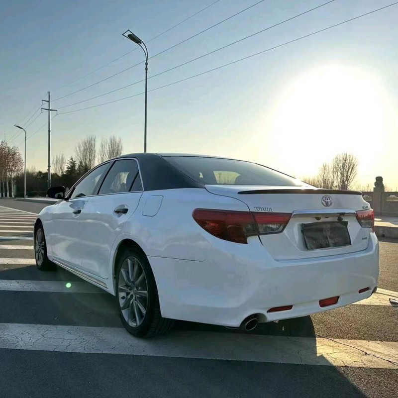 北京15年丰田锐志9