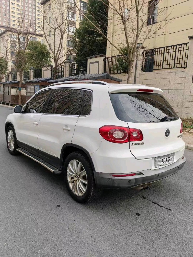 淮南12年大众途观6