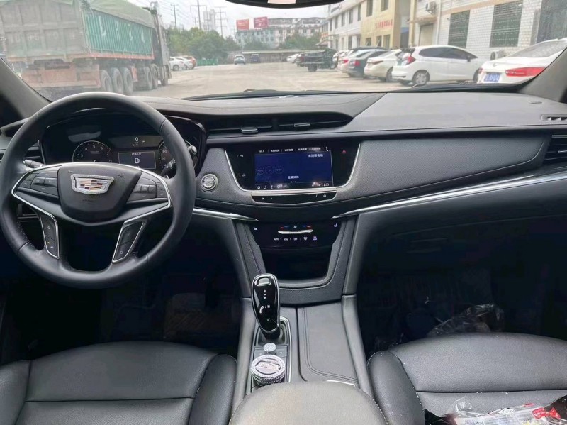 宜春21年凯迪拉克XT56