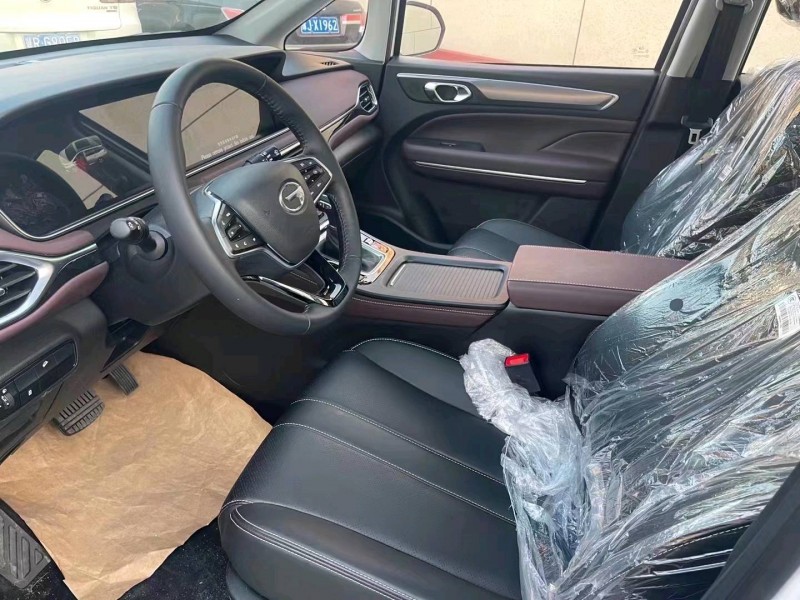 邯郸23年传祺M64