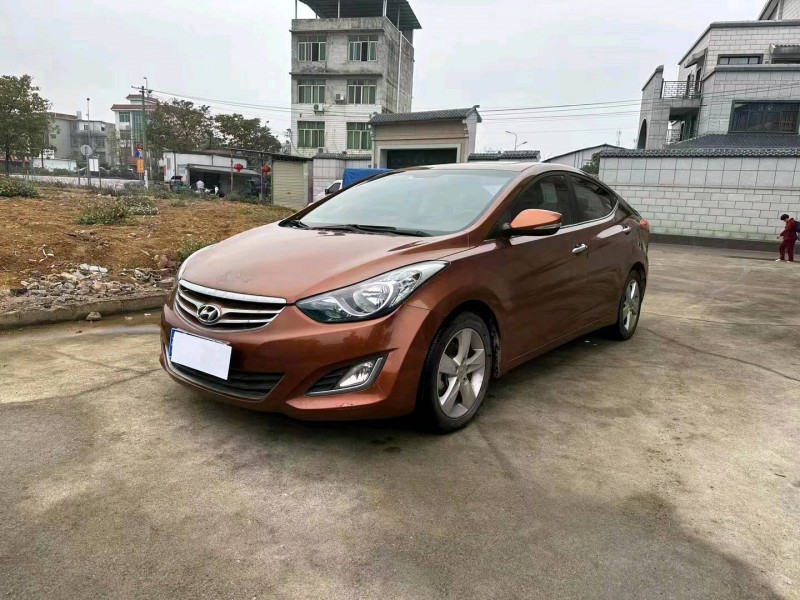 邯郸12年现代朗动1