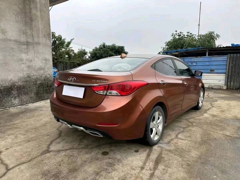 邯郸12年现代朗动2