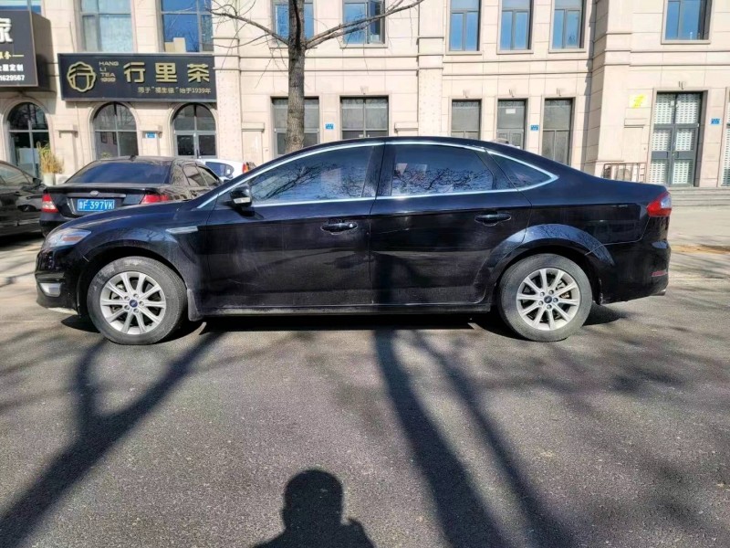 青岛15年福特蒙迪欧6