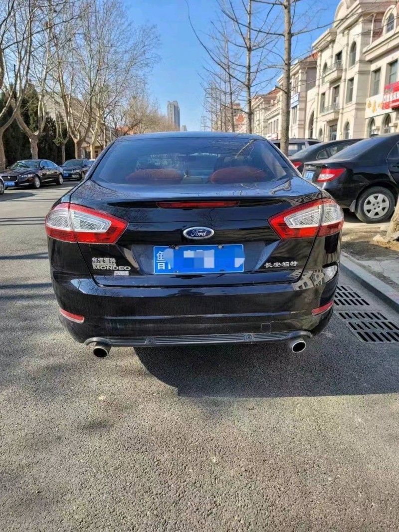 青岛15年福特蒙迪欧1